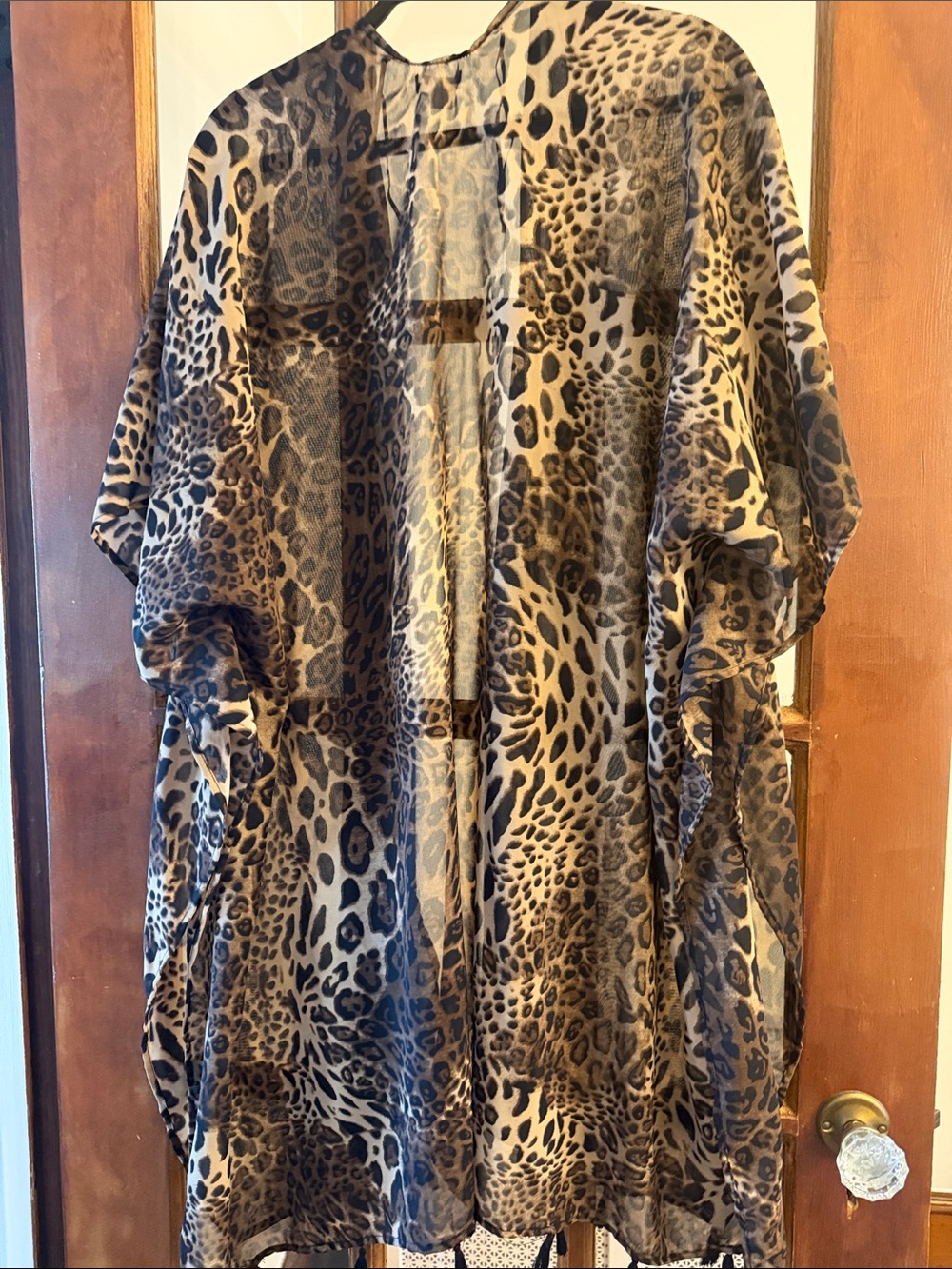 Ultra Pink Leopard Print Sheer Kimono in Taupe and Black Size 1x - Picture 4 of 4
